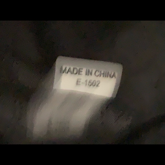 Michael Kors -Black Saffiano Leather Purse with crossbody strap - Picture 12 of 16